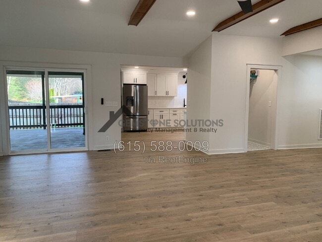 Building Photo - 217 Oxford Dr