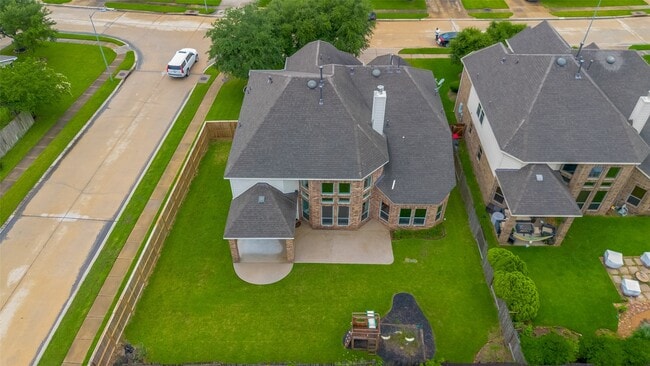 Building Photo - 9968 Tallow Pointe Ln