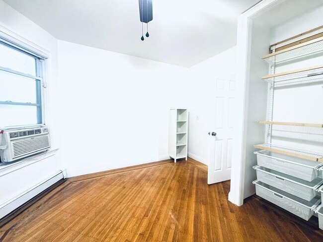 Building Photo - 63 Van Reypen St