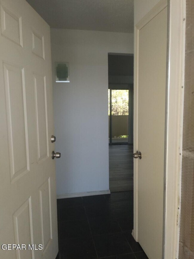 Building Photo - 4141 Westcity Ct