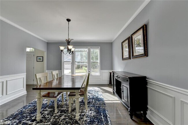 Building Photo - 1640 Primrose Park Rd