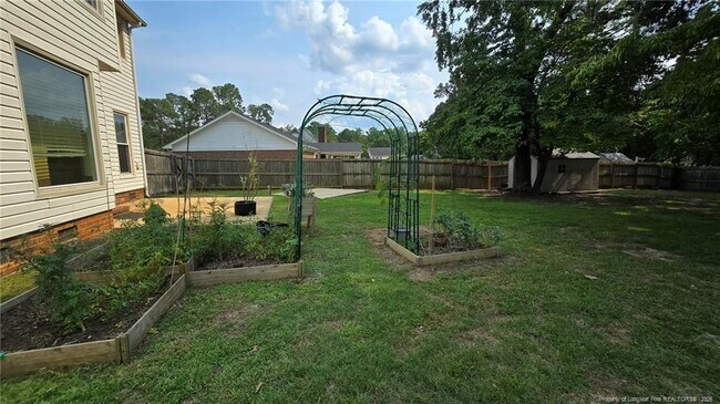 Building Photo - 4488 Penhurst Ct