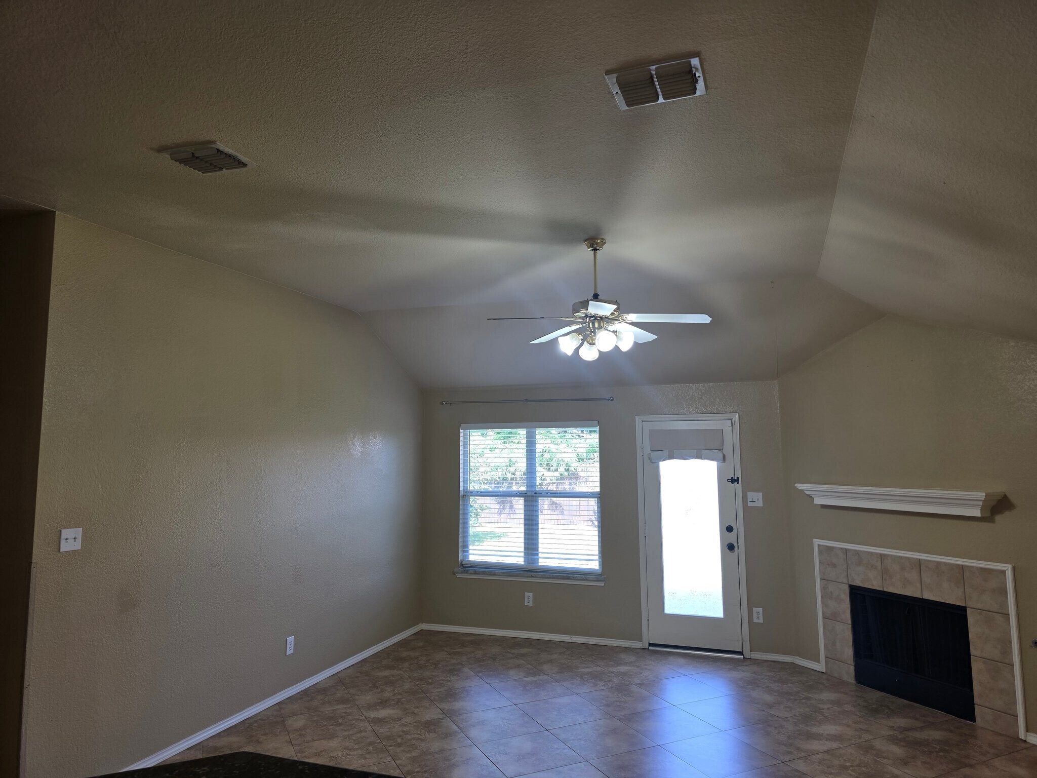 Building Photo - 12112 Lamington Dr