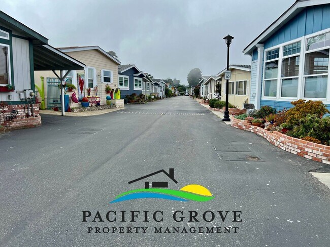 Building Photo - Lovely Monarch Pines age 55 and Older Furnished Home Available January of 2026!