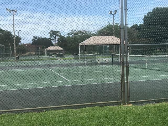 Building Photo - 1705 17th Ln