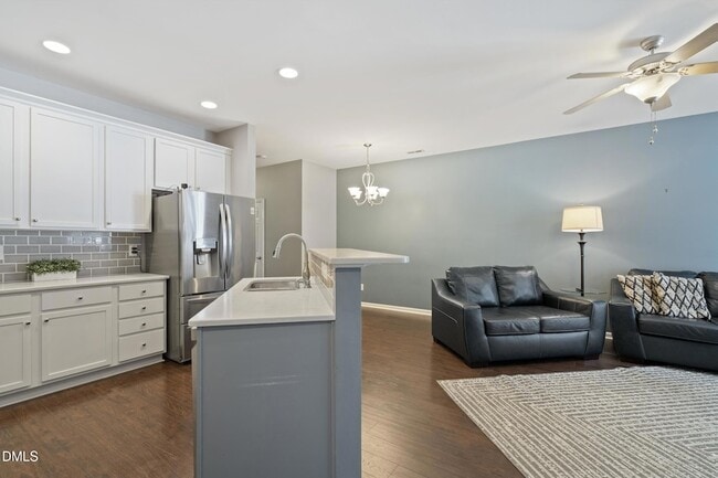 Building Photo - 3646 Olympia Dr