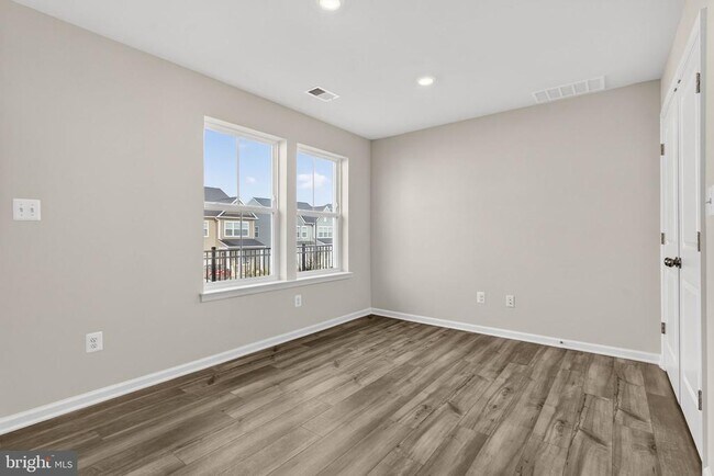 Building Photo - 1240 Red Clover Ln