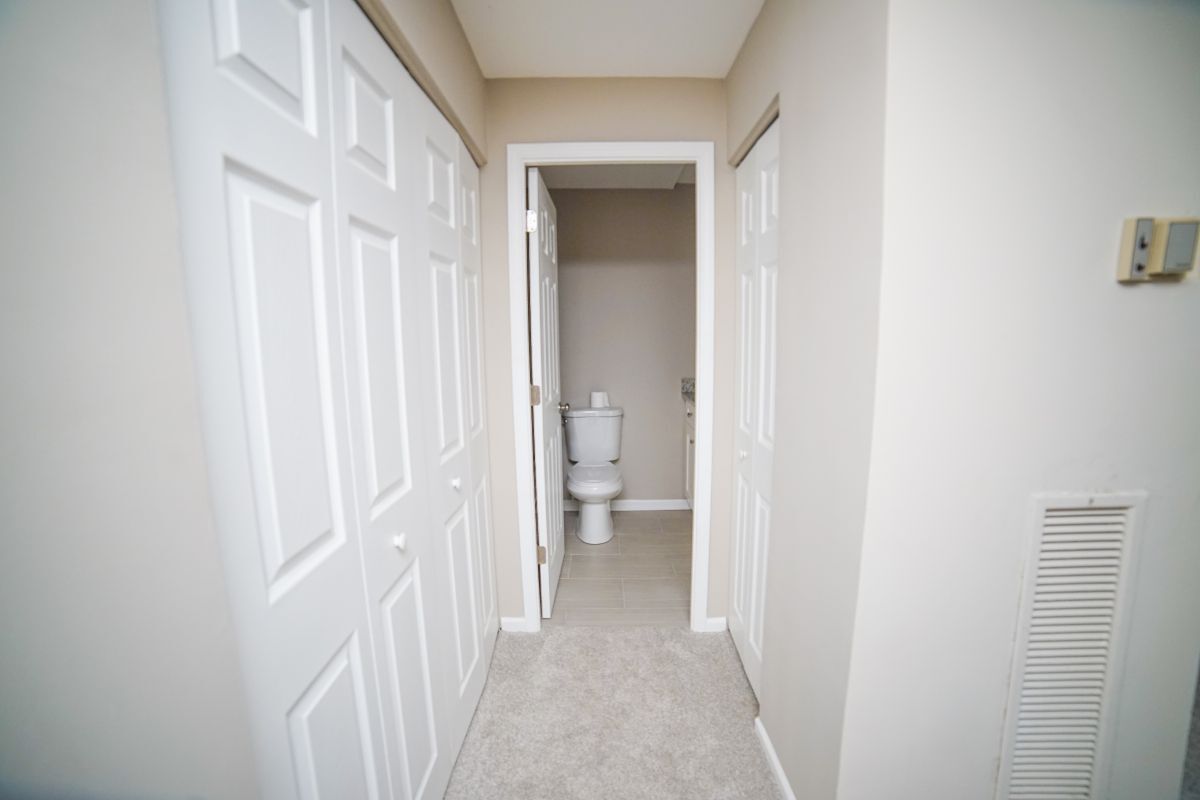 Building Photo - 233 E Erie St