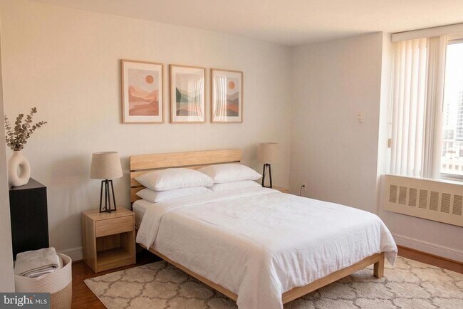 Building Photo - 800 4th St SW