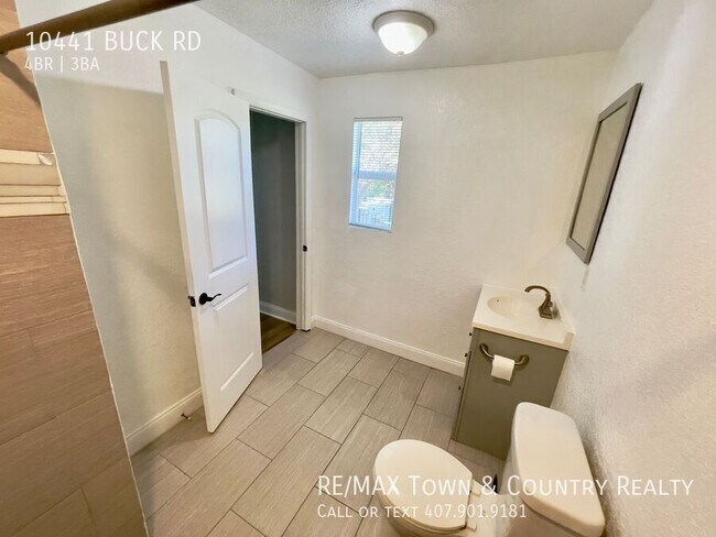 Building Photo - 10441 Buck Rd