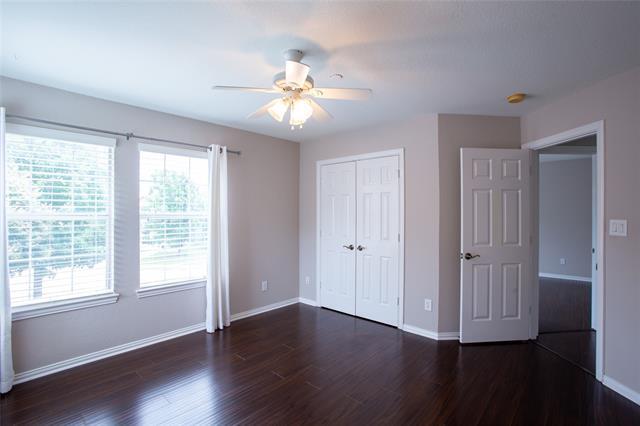 Building Photo - 956 Avondale Ln