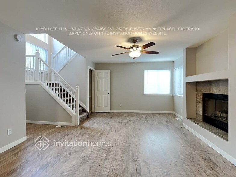 Building Photo - 5814 Santana Dr