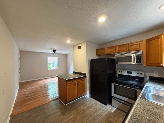 Building Photo - 1037 Oglethorpe Ave SW