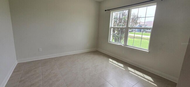 Building Photo - 5235 SE 91st St