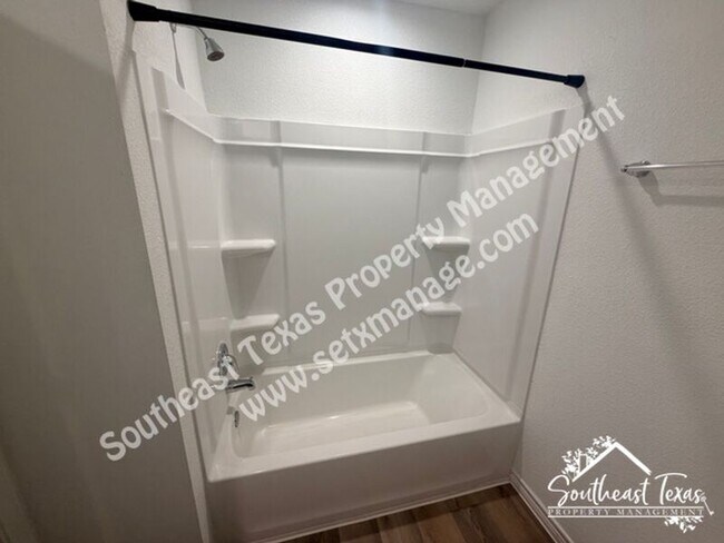 Building Photo - 3320 Canvasback Dr