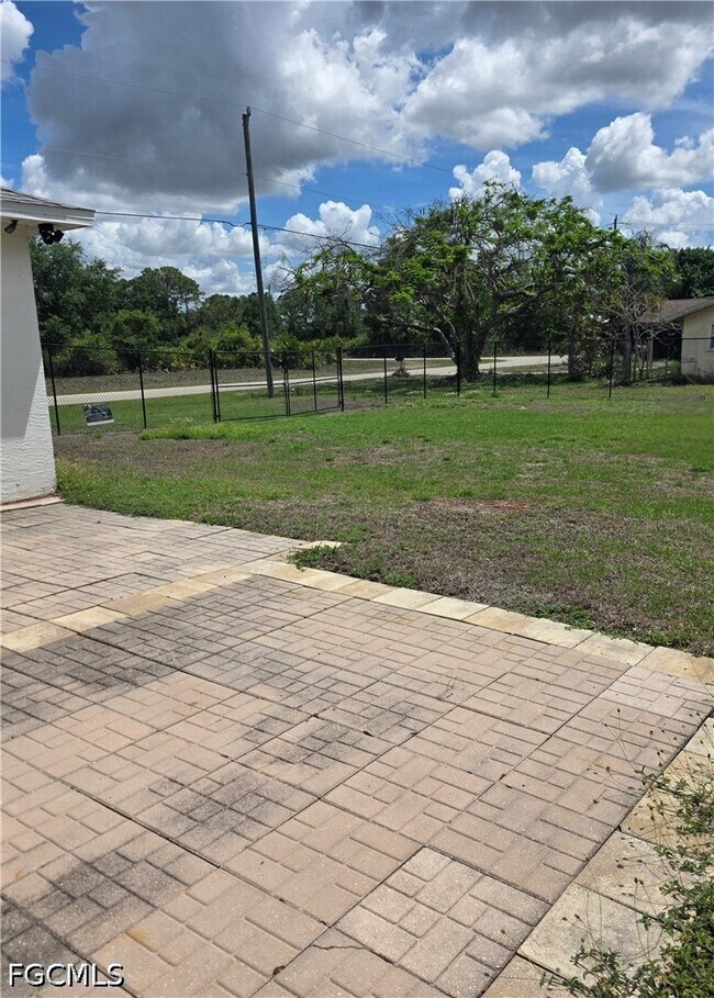 Building Photo - 5301 Banning St