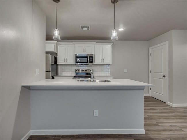 Building Photo - 12005 Rhya Ln