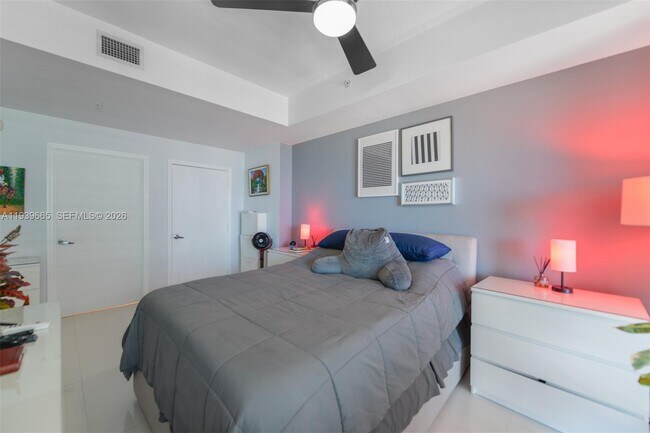 Building Photo - 60 SW 13th St