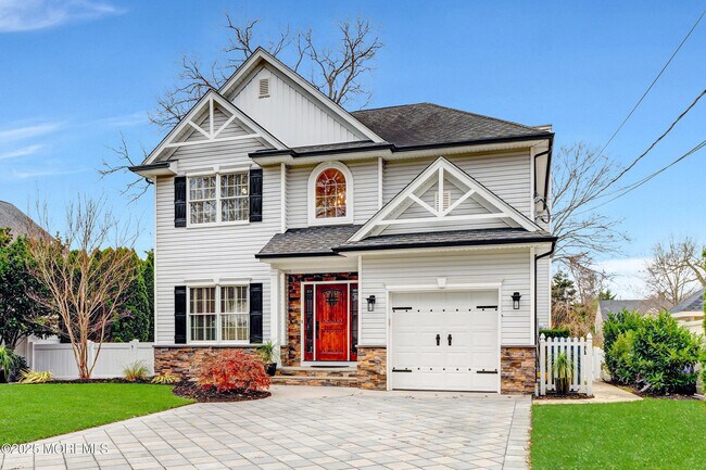 Building Photo - 909 Brookside Ave