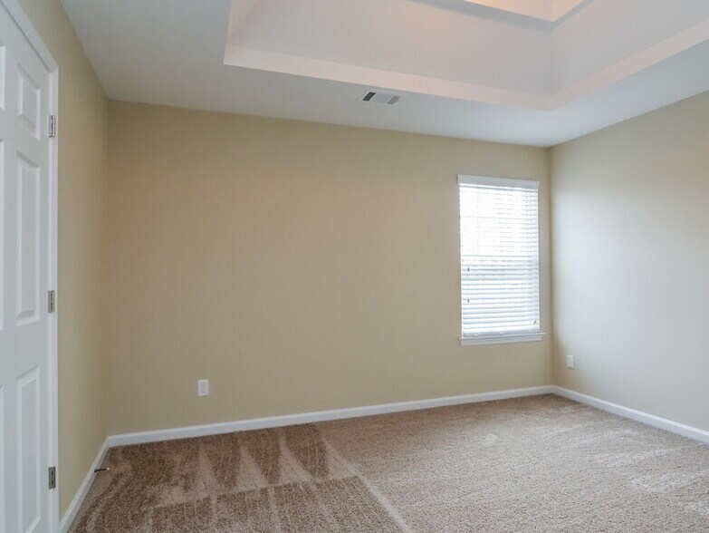 Building Photo - 180 Stephens Mill Dr