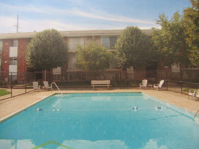 Primary Photo - Westbrook Apartments