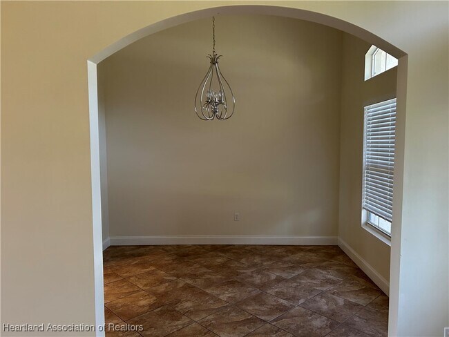 Building Photo - 6200 Pebble Ln