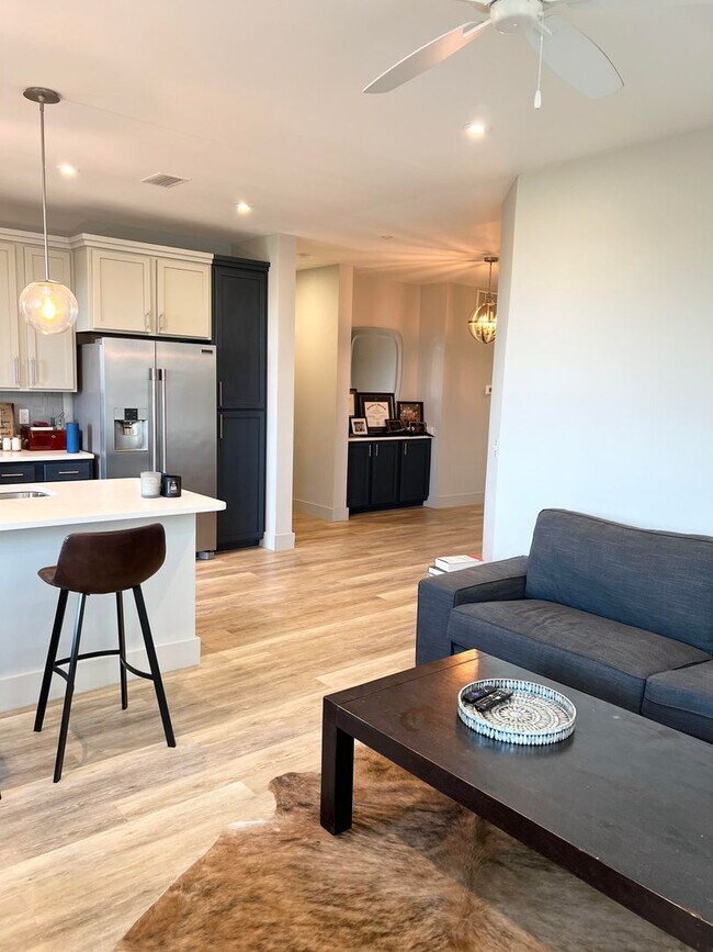 Building Photo - 2501 Bienville Blvd