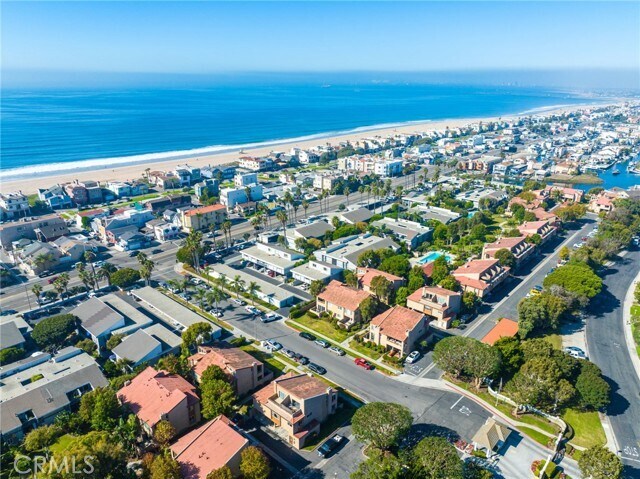 Building Photo - 16943 Bluewater Ln