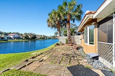 Building Photo - 10056 Country Brook Rd