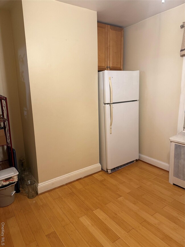 Building Photo - 85 Bucknell Rd