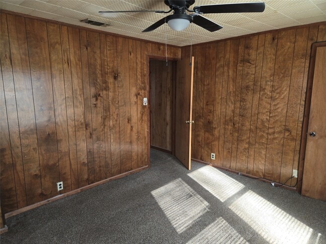 Building Photo - 1711 W 17th St