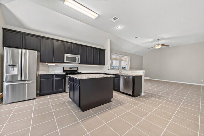 Building Photo - 9718 Justin Ridge Ln