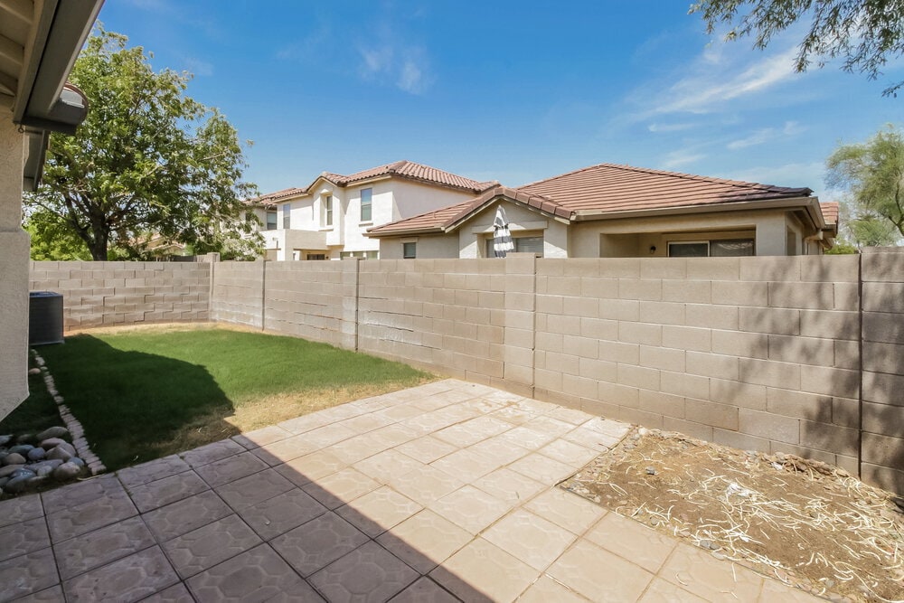 Building Photo - 3648 E Constitution Dr