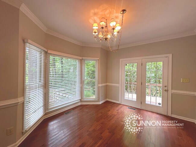 Building Photo - Spacious 4-Bedroom Home in Davis LakeSpacious 4-Bedroom Home in Davis