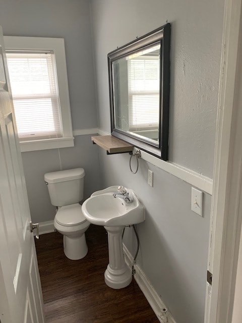 Building Photo - 6460 Farmdale Rd