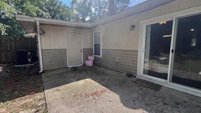 Building Photo - 1777 Dax Ct