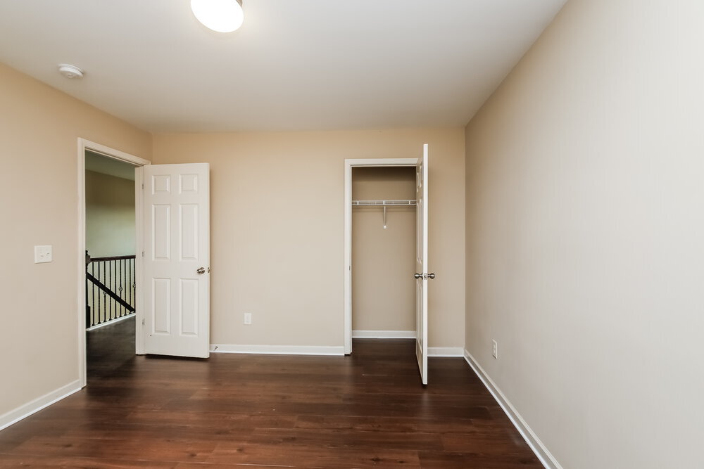 Building Photo - 6025 Gladiola Way