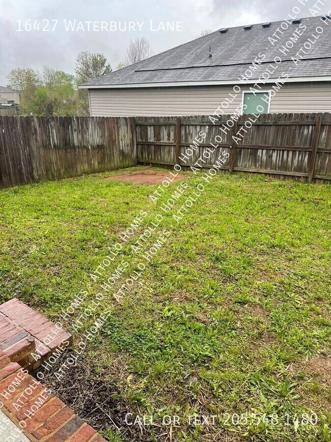 Building Photo - 16427 Waterbury Ln