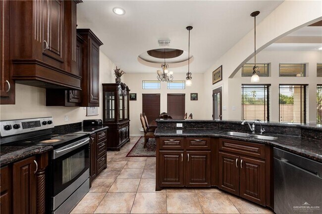 Building Photo - 1304 Rocotillo Ln