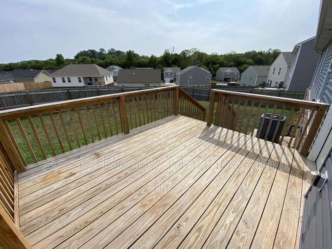 Building Photo - 2022 Bluebonnet Drive