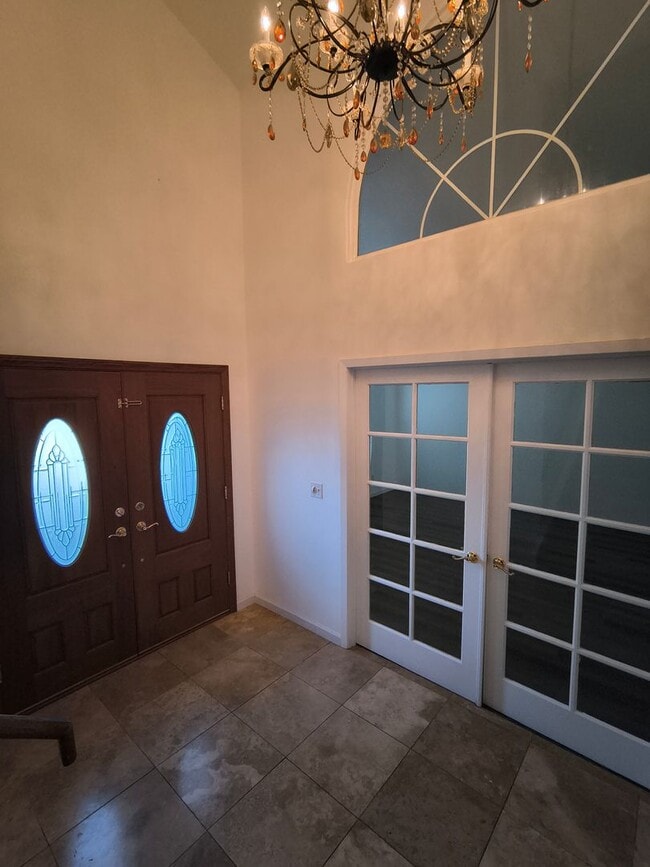 Building Photo - Beautiful and Spacious Two Story 4 Bed/3 Bath Home For Rent In Hercules!!!