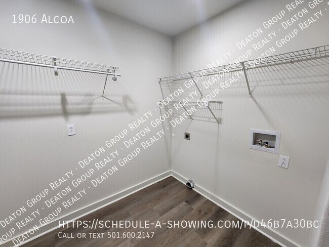 Building Photo - 1906 Alcoa-