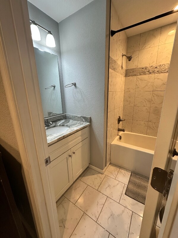 Building Photo - 521 Ashley Ave