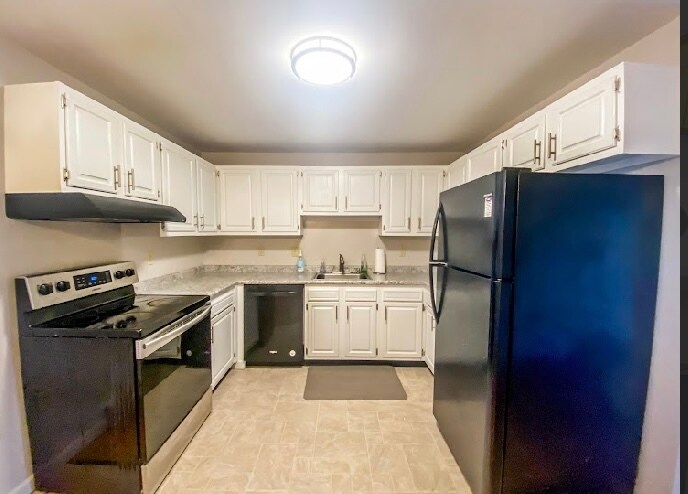 Building Photo - 20 Fairbanks St