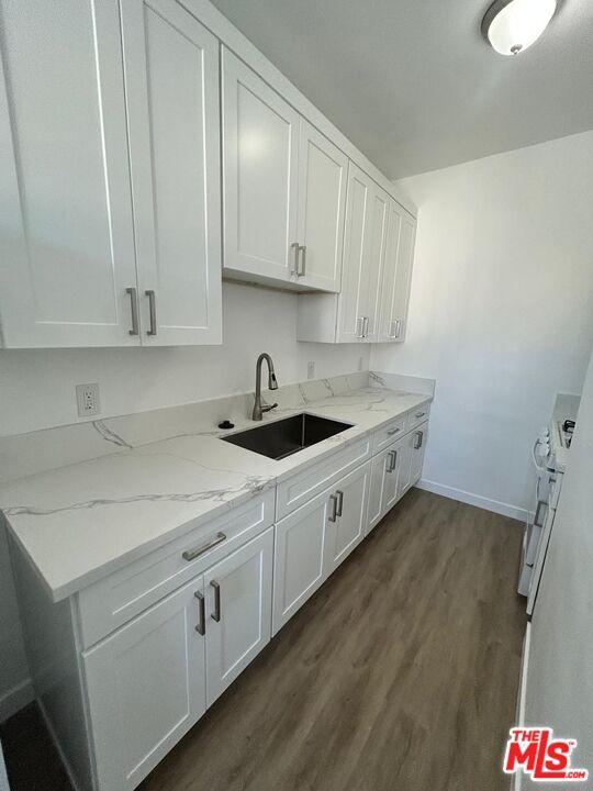 Building Photo - 2256 Cambridge St