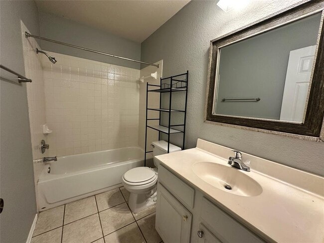 Building Photo - 4103 Natural Bridge Ct