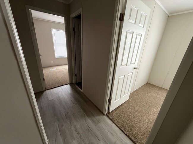 Building Photo - 124 Campbell Dr