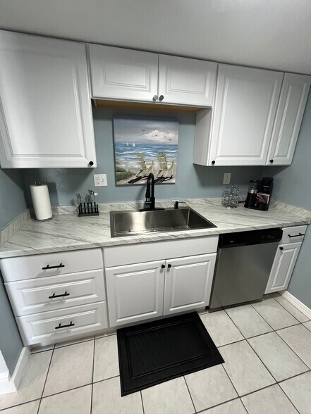 Building Photo - 3697 42nd Way S