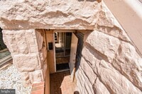 Building Photo - 1506 21st St NW