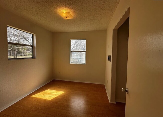 Building Photo - 5442 Co Rd 924